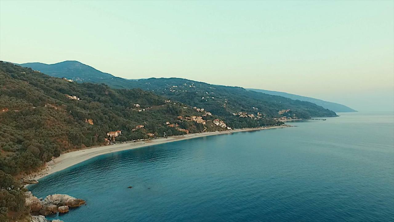 Papa Nero Beach House Agios Ioannis  المظهر الخارجي الصورة